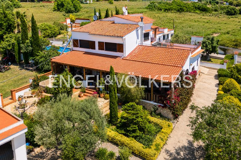 Foto 119ecb1f-e092-42be-9014-3bd2a5cbaccd. Casa amb calefacció aparcament piscina a Mas Mora-Sant Daniel Tordera