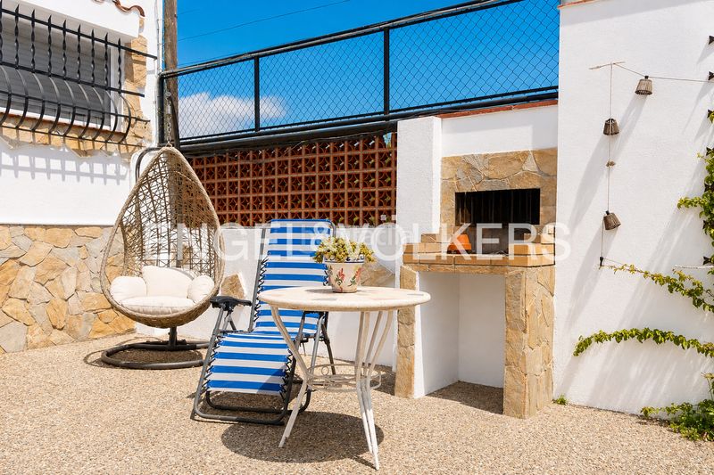 Foto 31ad9cb3-ba41-4094-bd0a-c14e4b120da2. Casa amb calefacció aparcament piscina a Mas Mora-Sant Daniel Tordera