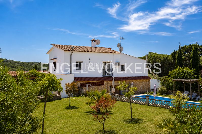 Foto 7777a737-7f67-45ec-b042-b65b24ff5da3. Casa amb calefacció aparcament piscina a Mas Mora-Sant Daniel Tordera