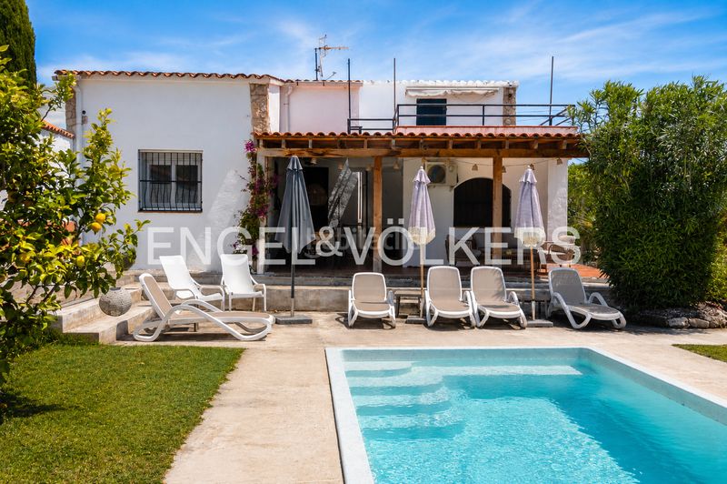 Foto a7034737-cd32-48b5-9f6f-288c74d66d73. Casa amb calefacció aparcament piscina a Mas Mora-Sant Daniel Tordera
