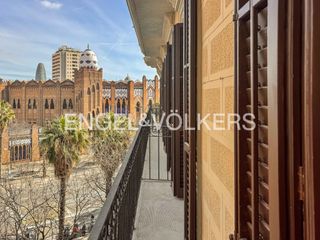 Rent Flat in Fort Pienc. Piso de diseño vacacional a pasos de sagrada familia
