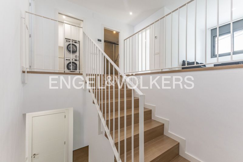 Foto 0552a043-4cbf-464b-b0ad-61c124b87d89. Casa amb calefacció aparcament a Ca n'Aurell Terrassa