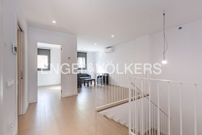 Foto 67ed7634-4983-4ed9-91dc-2f0ae1348222. Casa amb calefacció aparcament a Ca n'Aurell Terrassa