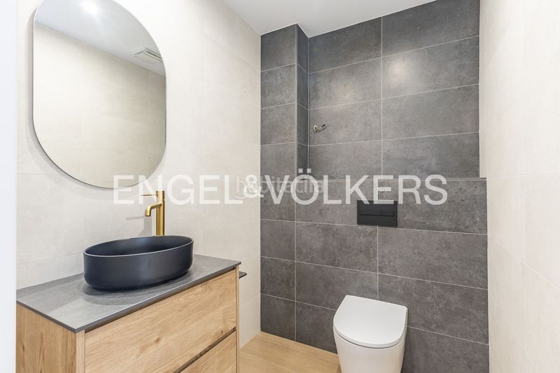 Foto 8a6ad13c-319b-4710-b4be-1b13f17fc3c2. Casa amb calefacció aparcament a Ca n'Aurell Terrassa