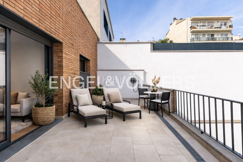 Foto 97396837-0948-41f1-8ebc-5d957b56b132. Casa amb calefacció aparcament a Ca n'Aurell Terrassa