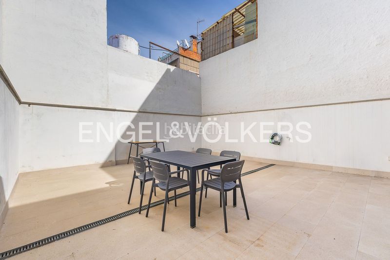 Foto cb1992e2-23cf-4587-a0ba-52c3de240a0a. Casa amb calefacció aparcament a Ca n'Aurell Terrassa