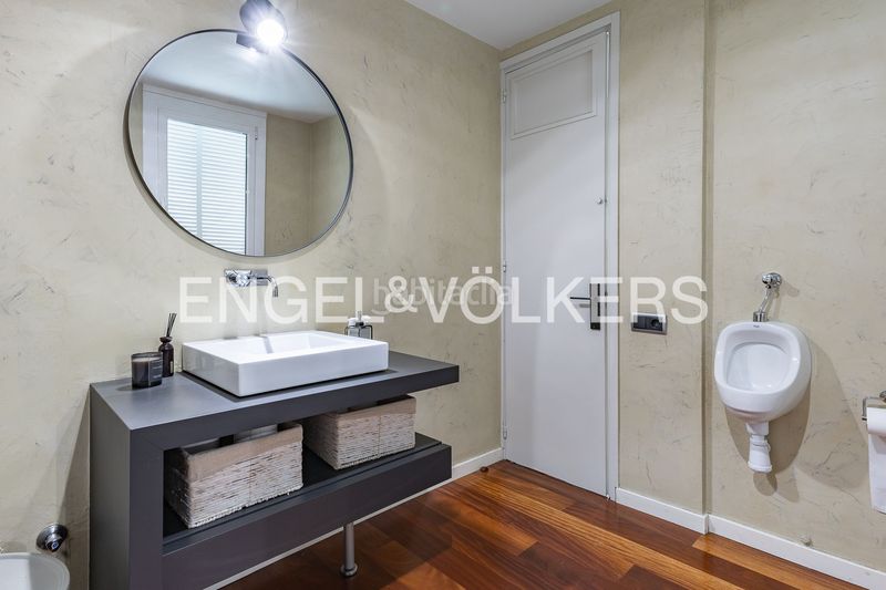 Foto bf558781-488e-4f75-a48a-e415e907a61e. Casa amb calefacció aparcament a Canovelles
