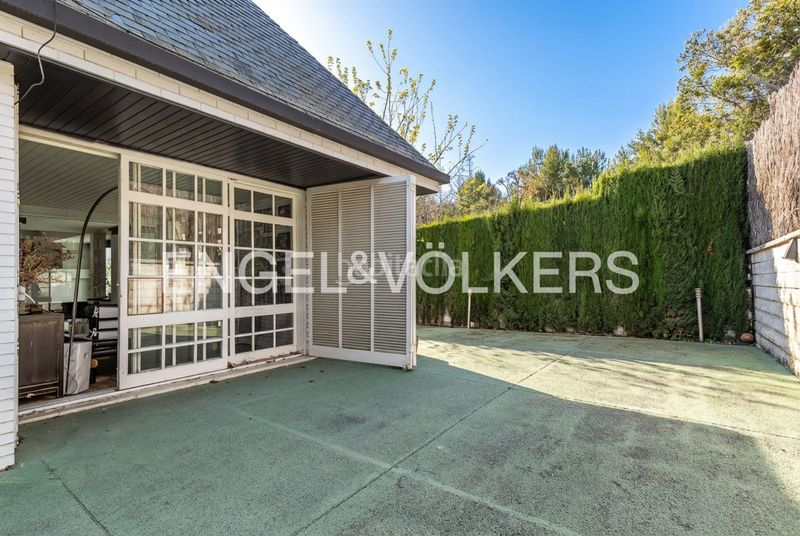 Foto f022aaef-f840-4d9d-86e9-4975d0e84658. Casa amb calefacció aparcament a Canovelles