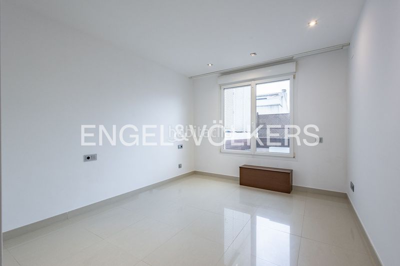 Foto 12bb9dce-7972-402e-9414-e54e02956029. Dúplex amb calefacció a Centre Sitges