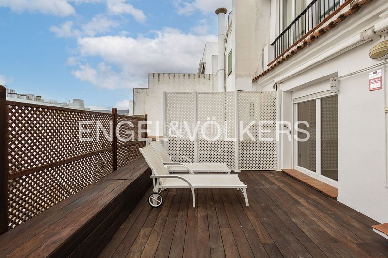 Foto 3e5aef87-2bcf-420c-bd72-895a8be54cd8. Dúplex amb calefacció a Centre Sitges