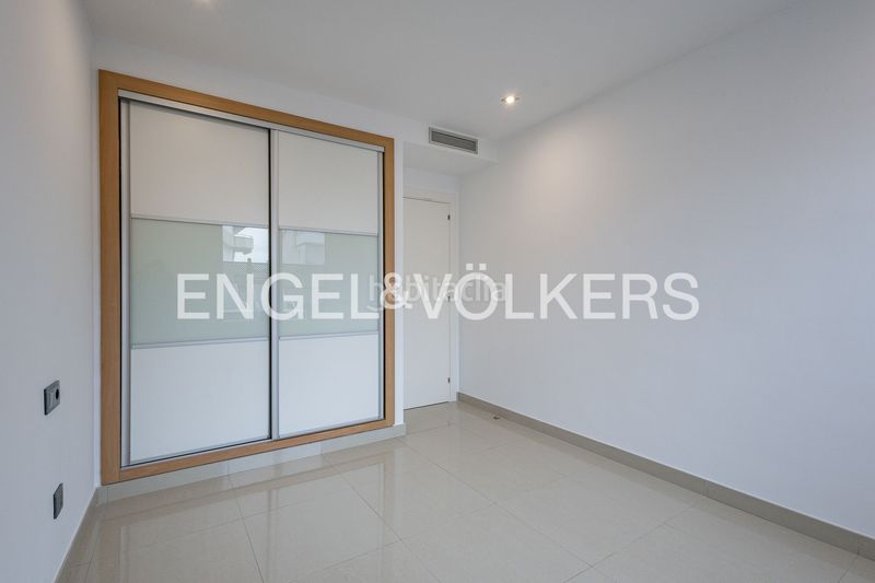 Foto 6b4432bb-6dce-426c-8287-b596f46e00c7. Dúplex amb calefacció a Centre Sitges