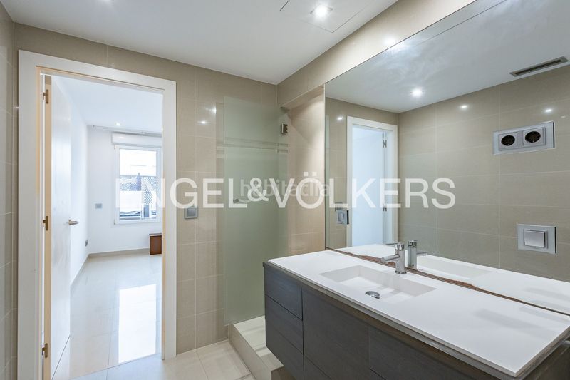 Foto 8d0921fa-a013-46d6-bebc-a2292dbc6c5c. Dúplex amb calefacció a Centre Sitges