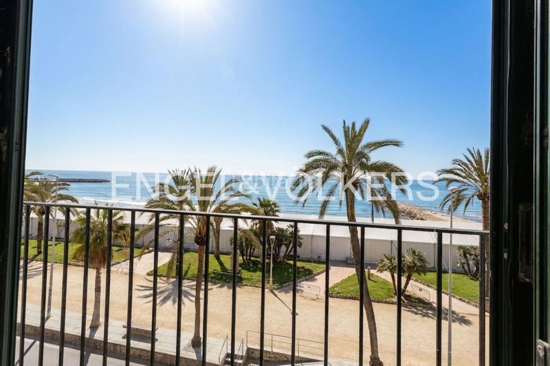 Foto 9f0314c2-0806-411f-bbd9-4cc8719ae174. Dúplex amb calefacció a Centre Sitges