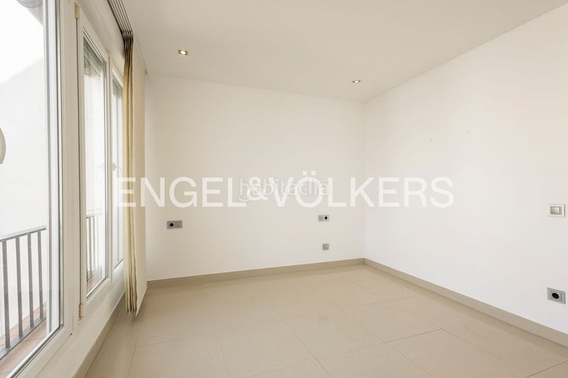 Foto ef47f21f-48bd-40cd-a518-8b1142cc74e6. Dúplex amb calefacció a Centre Sitges