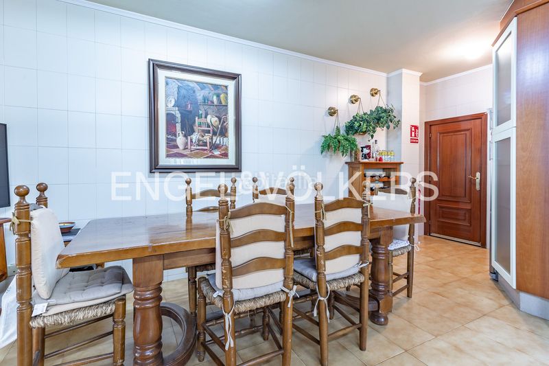 Foto 123115e4-7b13-42e9-8c94-c93d7217e66f. Casa amb calefacció aparcament a Vilassar de Dalt