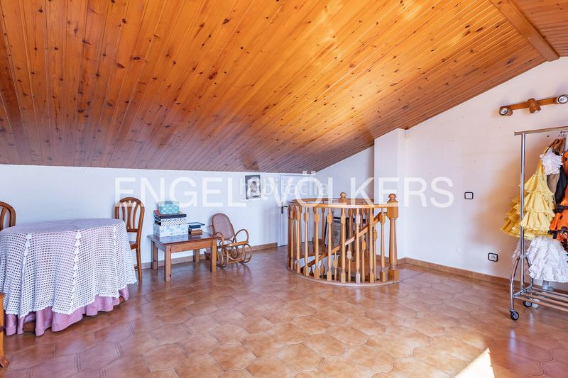 Foto 6b8759c9-3bde-40e6-abde-e4b9f851dea6. Casa amb calefacció aparcament a Vilassar de Dalt