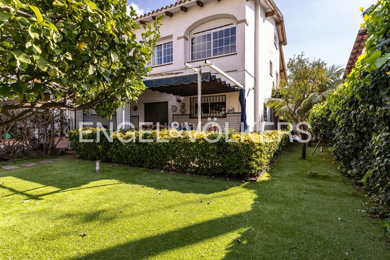 Foto 7a24ae15-2d78-40a8-9281-83a3c088a6fb. Casa amb calefacció aparcament a Vilassar de Dalt