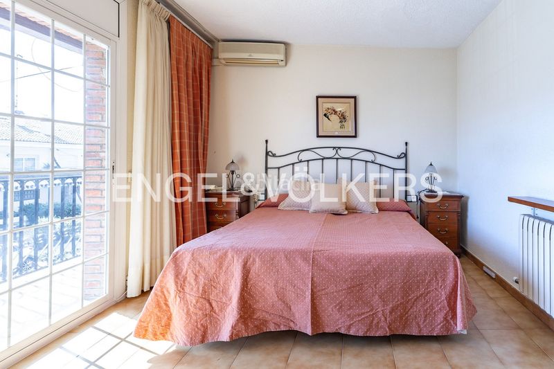 Foto 8635a87a-ff05-4070-9a2b-945e3e50aa3b. Casa amb calefacció aparcament a Vilassar de Dalt