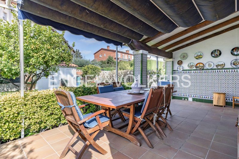 Foto cb9ea0eb-ab60-4c04-b0da-3f1f1e45eabf. Casa amb calefacció aparcament a Vilassar de Dalt