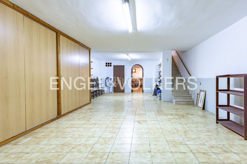 Foto cc56fba8-8207-4f35-a1cd-e83e684c9cd4. Casa amb calefacció aparcament a Vilassar de Dalt