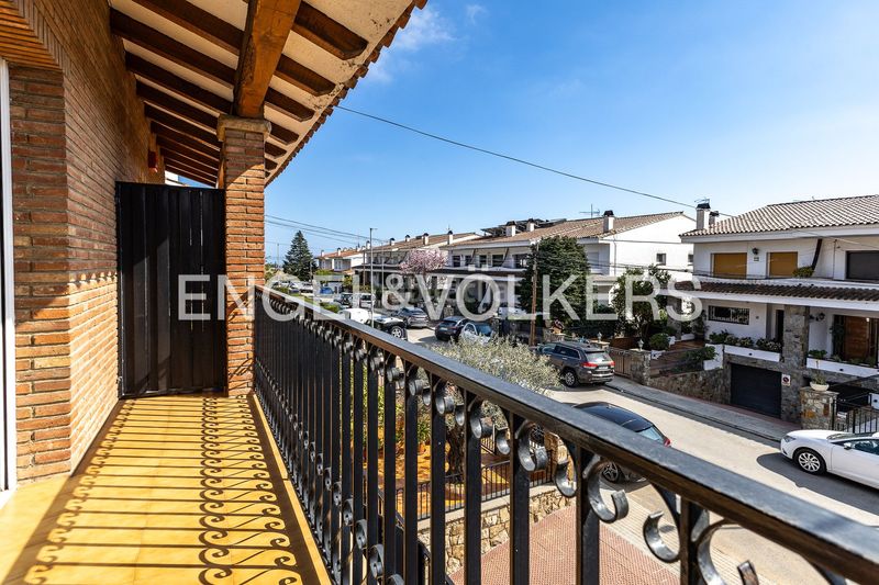 Foto d9f21027-0b4f-401a-a153-769dc15539b3. Casa amb calefacció aparcament a Vilassar de Dalt