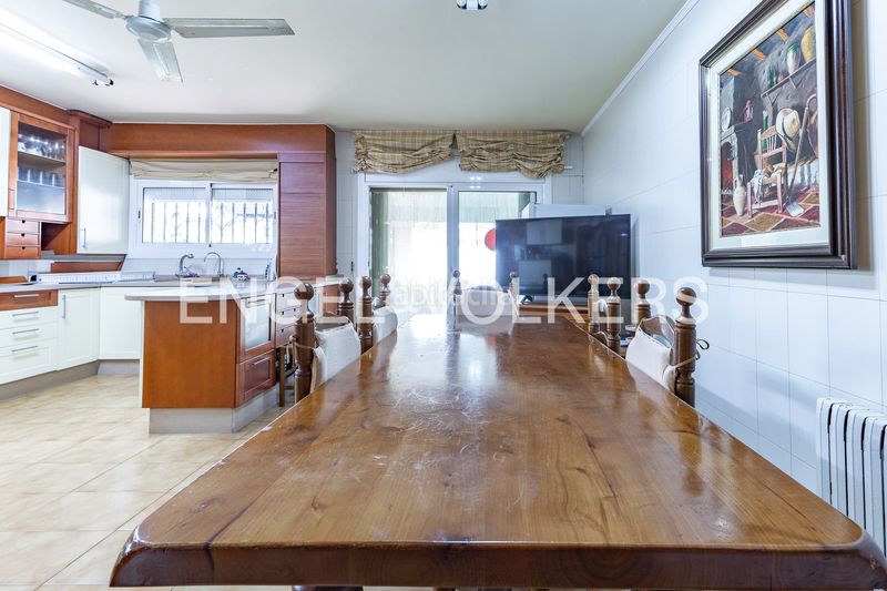 Foto f599d3c6-fa87-43ba-91ae-3dd385052570. Casa amb calefacció aparcament a Vilassar de Dalt