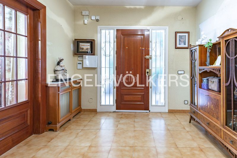 Foto fedb3cf1-7b03-4b8b-b93f-76a8cdbb136a. Casa amb calefacció aparcament a Vilassar de Dalt