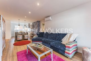 Appartamento in Martorell. Exclusivo piso de diseño, totalmente reformado y amueblado con p