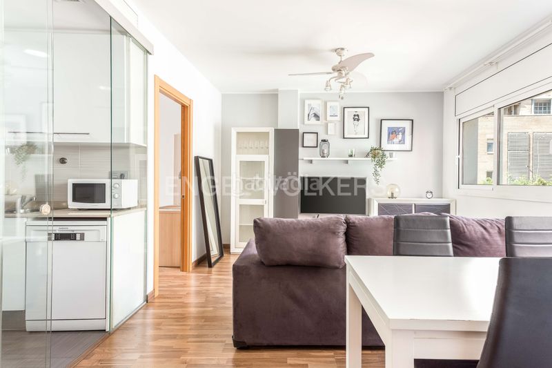 Foto 520e9311-0d74-47e3-be31-ebf680d7d65c. Pis amb calefacció aparcament a El Camp d´en Grassot i Gràcia Nova Barcelona