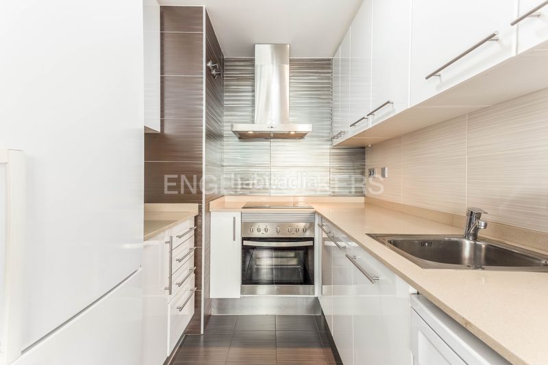 Foto 58860a02-d35b-46e3-972a-4ba0a8334659. Pis amb calefacció aparcament a El Camp d´en Grassot i Gràcia Nova Barcelona