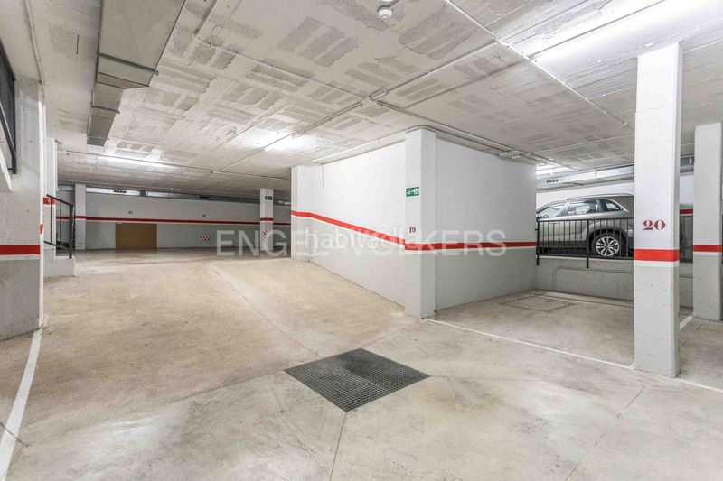 Foto af997feb-6e3a-4331-9003-8defadb98cdd. Pis amb calefacció aparcament a El Camp d´en Grassot i Gràcia Nova Barcelona