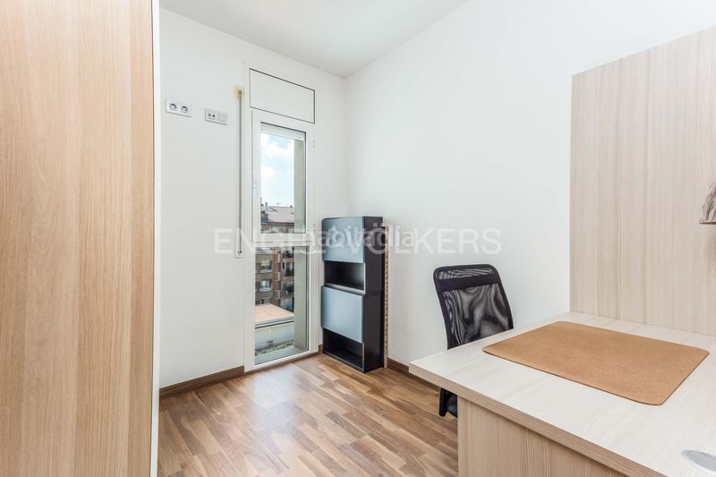 Foto e68e34ca-7b04-4c8f-9405-4c55e5b72431. Pis amb calefacció aparcament a El Camp d´en Grassot i Gràcia Nova Barcelona