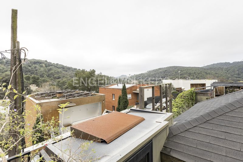 Foto fa716143-15ab-42a2-be2b-ee086f14934d. Casa amb calefacció a Vallvidrera - Tibidabo - Les Planes Barcelona