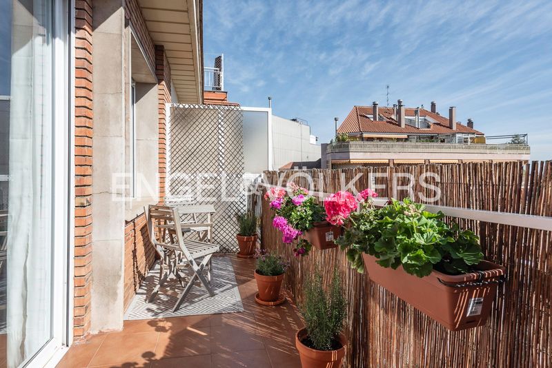 Piso exclusivo piso luminoso con terraza en eixample en Barcelona - Imagen 31