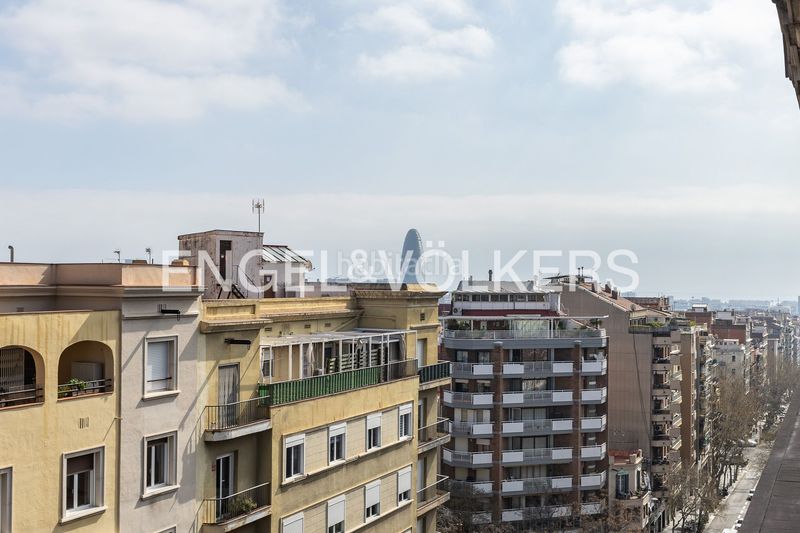 Foto 16573e80-a82f-477c-87fd-55f00962bccc. Àtic amb calefacció a Sagrada Família Barcelona