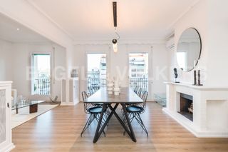 Location Appartement à Dreta de l´Eixample. Elegante piso temporal de 4 dormitorios