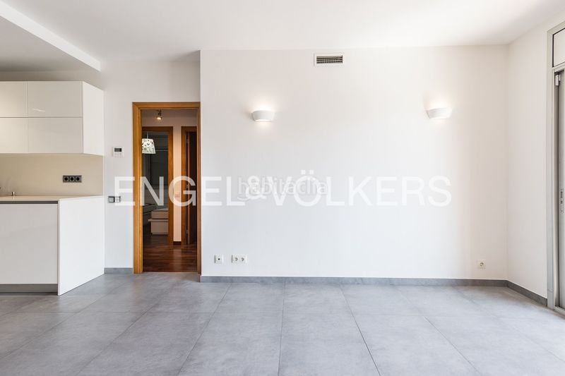 Foto 846fba08-93fb-427d-b78c-ae9f23aae60f. Pis amb calefacció aparcament piscina a Muntanyeta Castelldefels