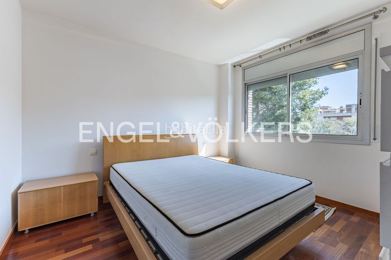 Foto 8d63e18f-b4cd-4d0e-926f-371644103bb2. Pis amb calefacció aparcament piscina a Muntanyeta Castelldefels