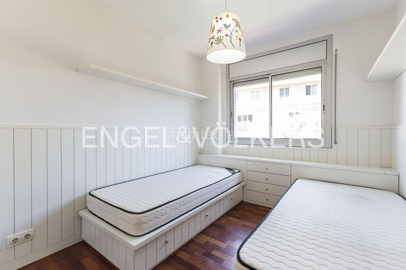 Foto f5892b0b-f52b-47b4-814b-71aa5b1a015c. Pis amb calefacció aparcament piscina a Muntanyeta Castelldefels