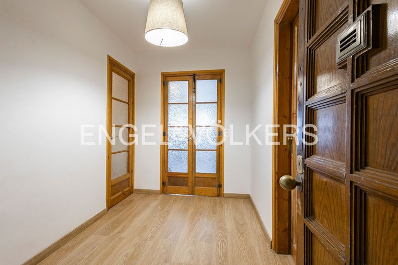 Foto c7f3bec3-c251-4f71-9ca9-f2ad962ea08d. Pis amb calefacció a Sant Gervasi - Galvany Barcelona