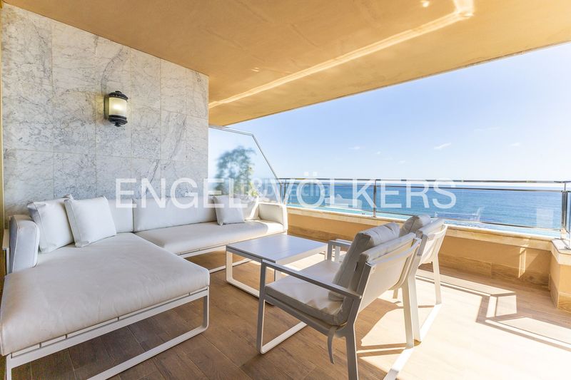 Foto d3f73b8e-45e6-401a-b1be-dea7e4344957. Pis amb calefacció aparcament piscina a Caldes d´Estrac