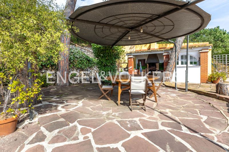 Foto 45ee2bb0-9232-4685-96d6-e7b63c6211d9. Casa amb calefacció aparcament a Sant Cebrià de Vallalta