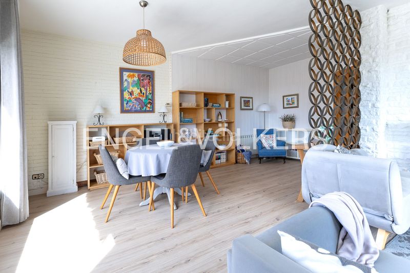 Foto 54db3624-4e87-4b19-989c-cde21311e83d. Casa amb calefacció aparcament a Sant Cebrià de Vallalta