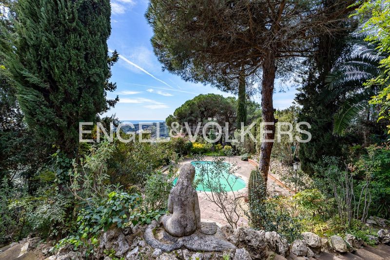 Foto a17905f4-f779-45fe-95ce-e2b0101db3fe. Casa amb calefacció aparcament a Sant Cebrià de Vallalta