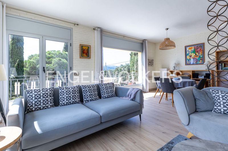 Foto b1650eb4-3d2c-4c50-8a40-2561a3bda284. Casa amb calefacció aparcament a Sant Cebrià de Vallalta