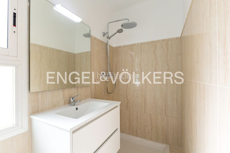 Foto 0f109089-8285-43b5-87cf-26f4e15a947e. Pis amb calefacció aparcament a Calafell platja Calafell