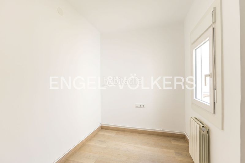 Foto 793cb46e-1716-4159-b1b9-1c0f48806934. Pis amb calefacció aparcament a Calafell platja Calafell