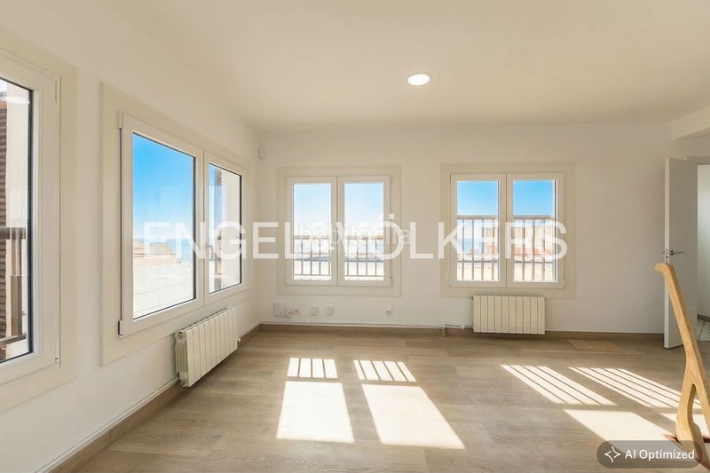 Foto c67ce5a6-6f20-414b-b1a0-797a227ae246. Pis amb calefacció aparcament a Calafell platja Calafell