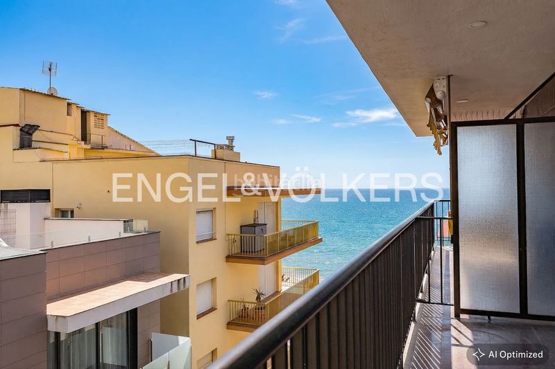 Foto caf1eef5-b976-4c87-b82c-09fa7fe41dee. Pis amb calefacció aparcament a Calafell platja Calafell