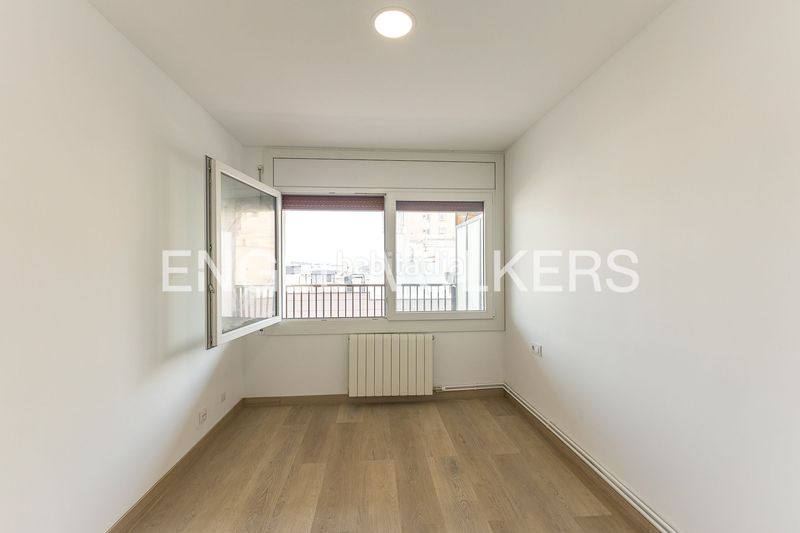 Foto e067967a-68ed-45ff-b42c-68921db7bd82. Pis amb calefacció aparcament a Calafell platja Calafell